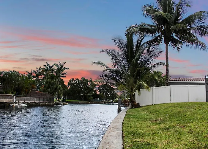Modern Waterfront Home On Canal With Pool